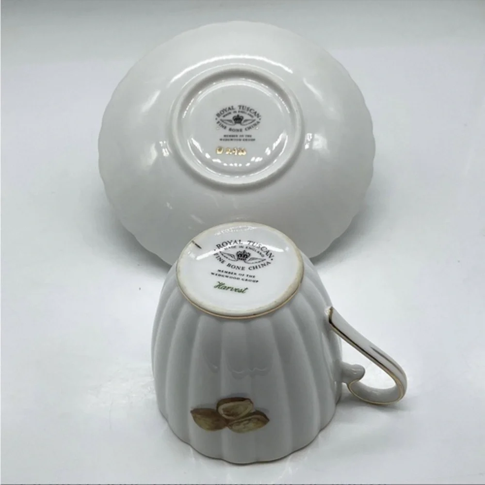 2pc Royal Tuscan Bone China Cup & Saucer Set, Harvest Pineapple Strawberry decor
